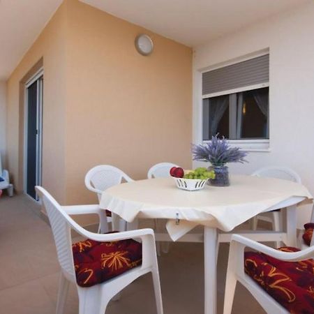 Apartmani Korenika โบรดาริตซา ภายนอก รูปภาพ