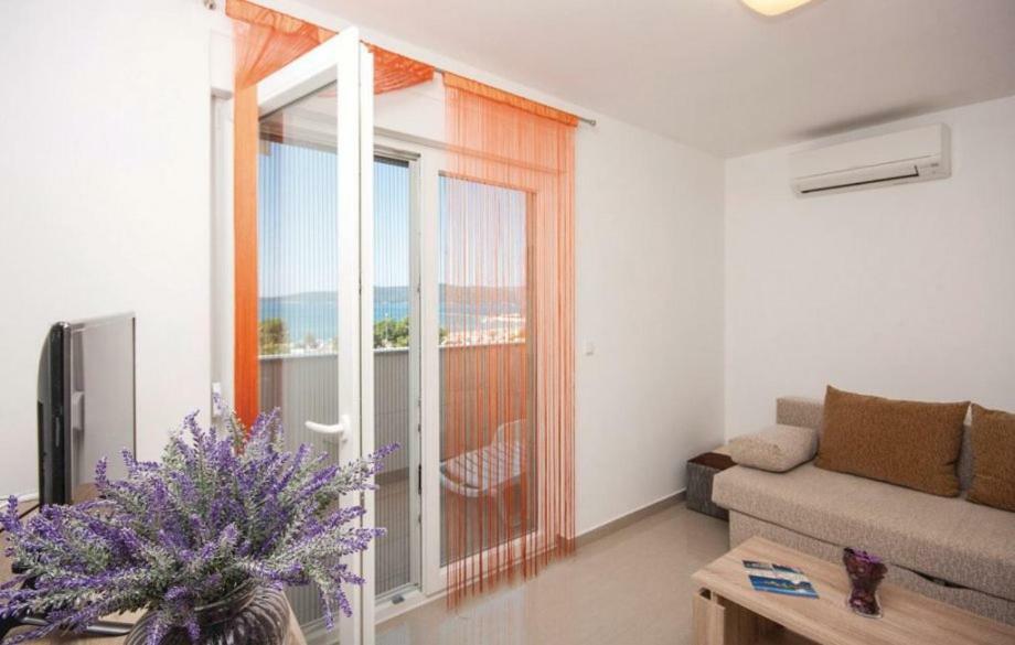 Apartmani Korenika โบรดาริตซา ภายนอก รูปภาพ