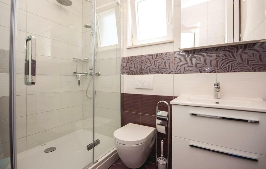 Apartmani Korenika โบรดาริตซา ภายนอก รูปภาพ